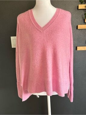 J.Crew Alpaca Blend Pink Sweater XS Soft Oversized V-Neck Cozy Pullover